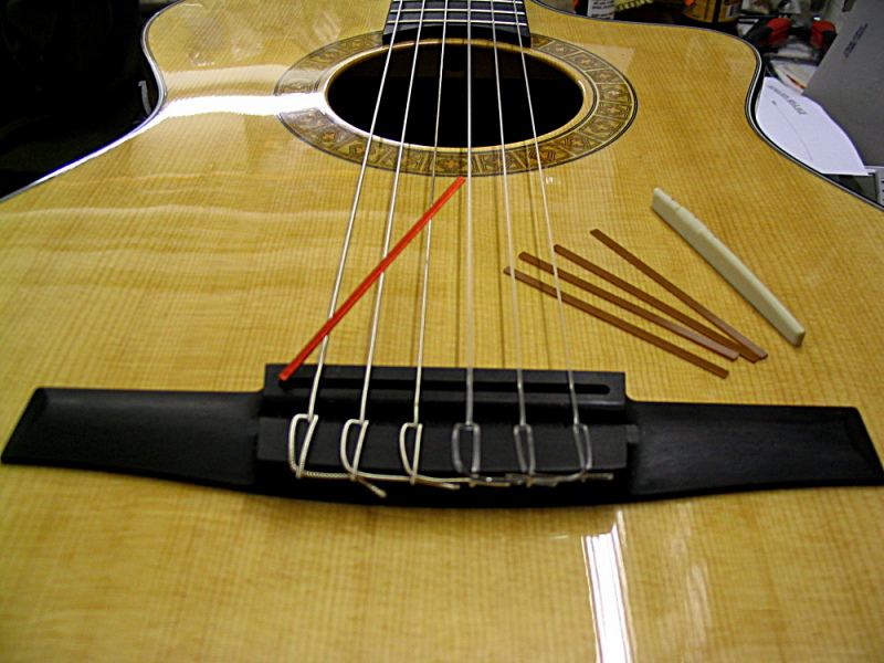 Sens Sillet De Chevalet Guitare Classique Implantation d'un micro dans une guitare folk. - Forum guitare