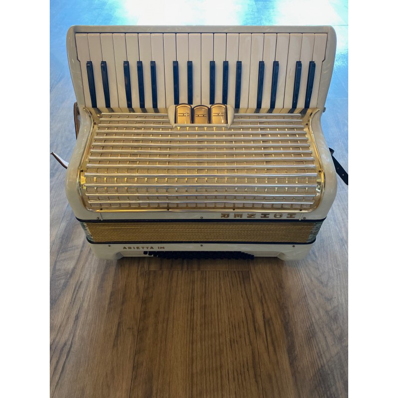 Hohner Arietta IM 72 Basses