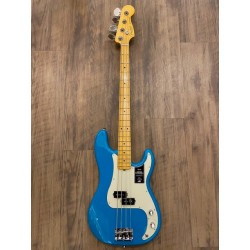 Fender American Professional II Precision Bass®, Maple Fingerboard, Miami Blue
