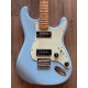 Fender Noventa Stratocaster®, touche en érable, bleu Daphne