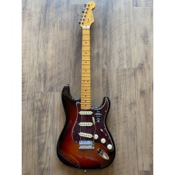 Fender American Professional II Stratocaster®, Maple Fingerboard, 3-Color Sunburst