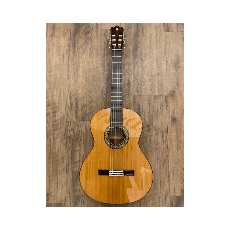 Alhambra 4P Guitare Classique Espagnole