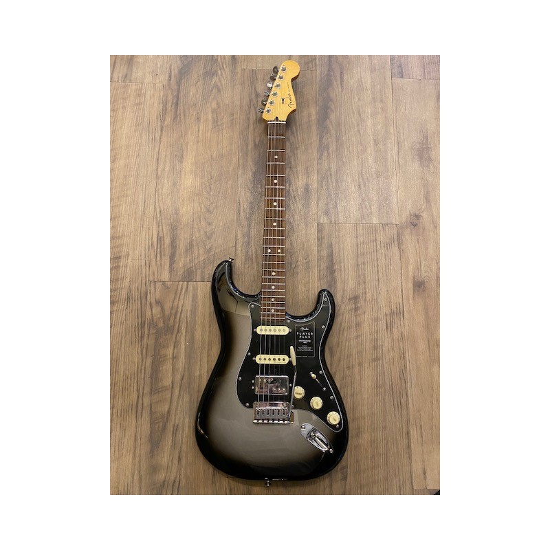 Fender Player Plus Stratocaster® HSS, Pau Ferro Fingerboard, Silverburst