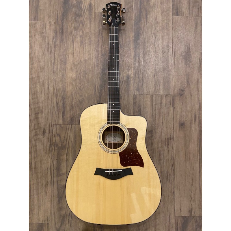 Taylor 210ce Plus