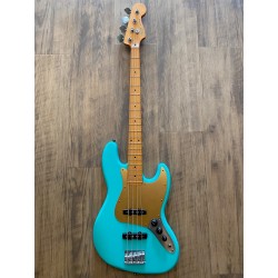 Squier 40th Anniversary Jazz Bass®