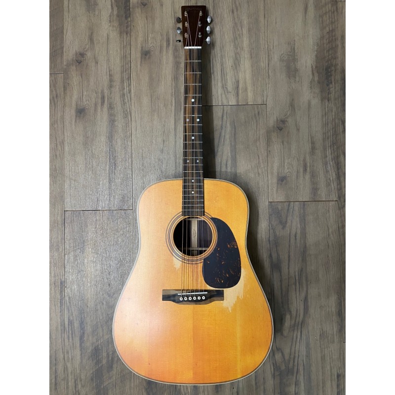 Martin D-28-STREET-LEGEND