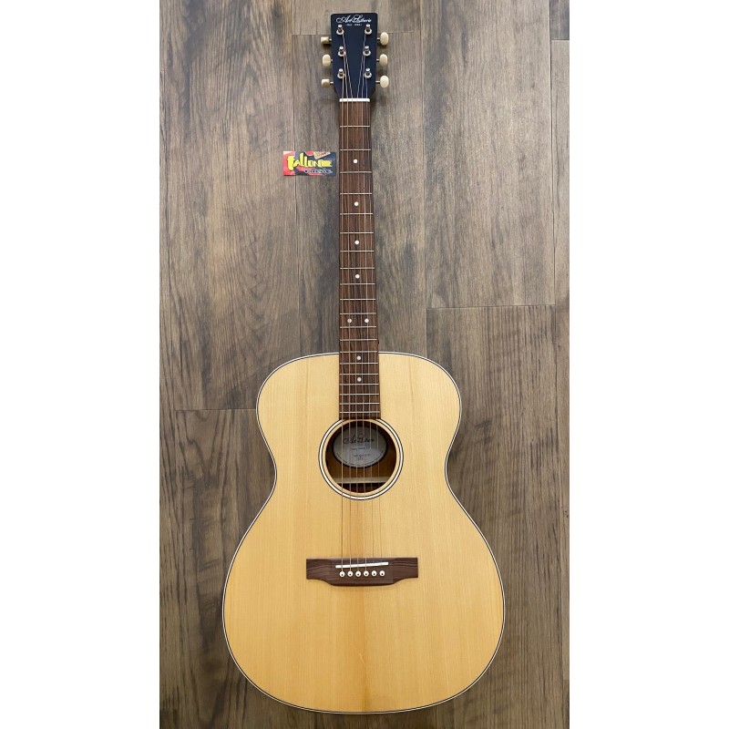 Art et Lutherie Legacy Natural EQ