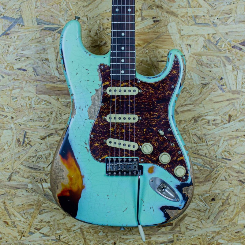 Del-Tone 60’s S-style